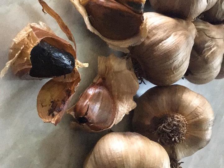Certified Organic unpeeled Black Garlic